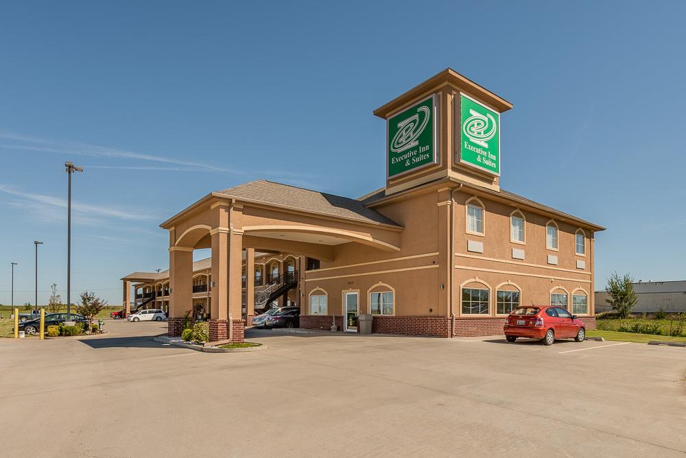 Executive Inn & Suites Cushing Dış mekan fotoğraf