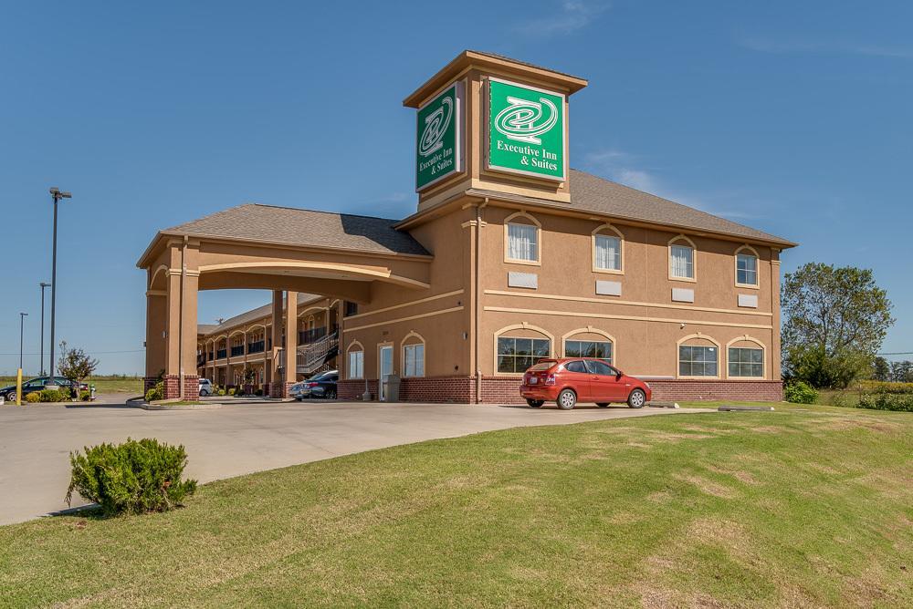 Executive Inn & Suites Cushing Dış mekan fotoğraf