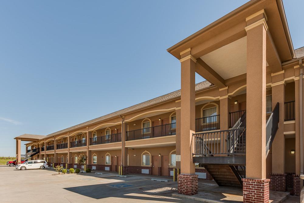 Executive Inn & Suites Cushing Dış mekan fotoğraf