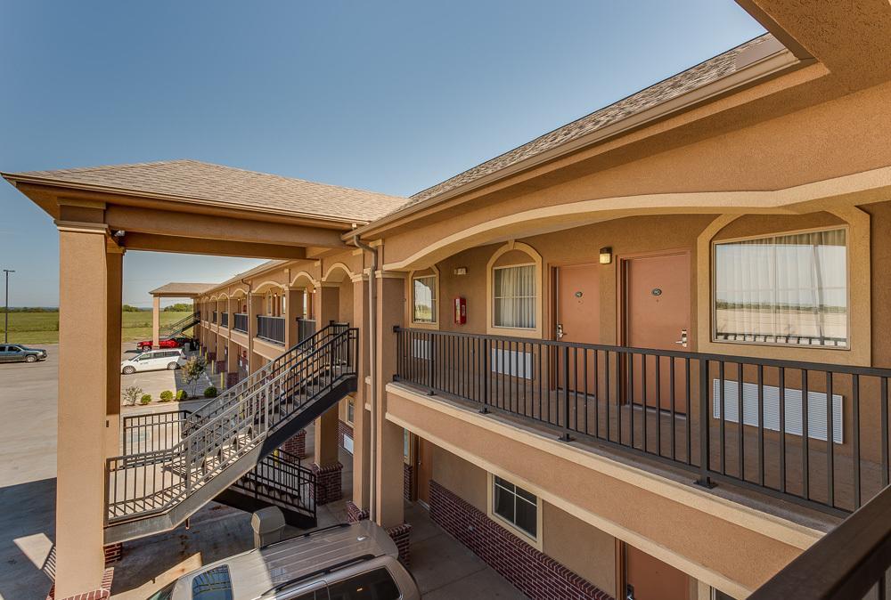 Executive Inn & Suites Cushing Dış mekan fotoğraf