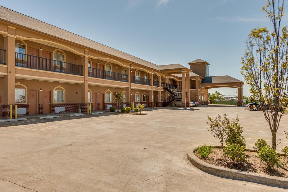 Executive Inn & Suites Cushing Dış mekan fotoğraf