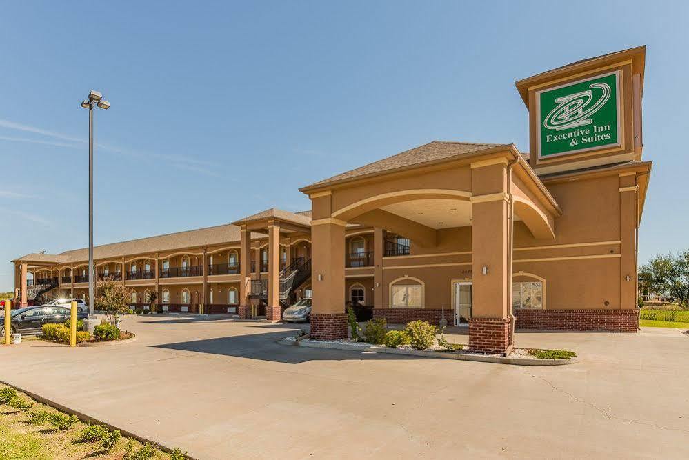 Executive Inn & Suites Cushing Dış mekan fotoğraf